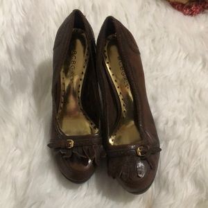 BCBGIRLS HEELS